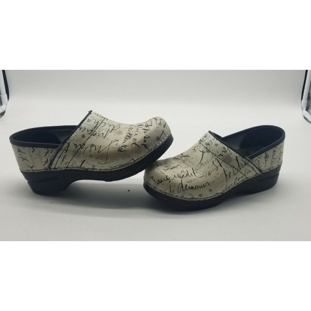 Dansko Nursing Clogs White Cursive Writing Design Women's EU 37